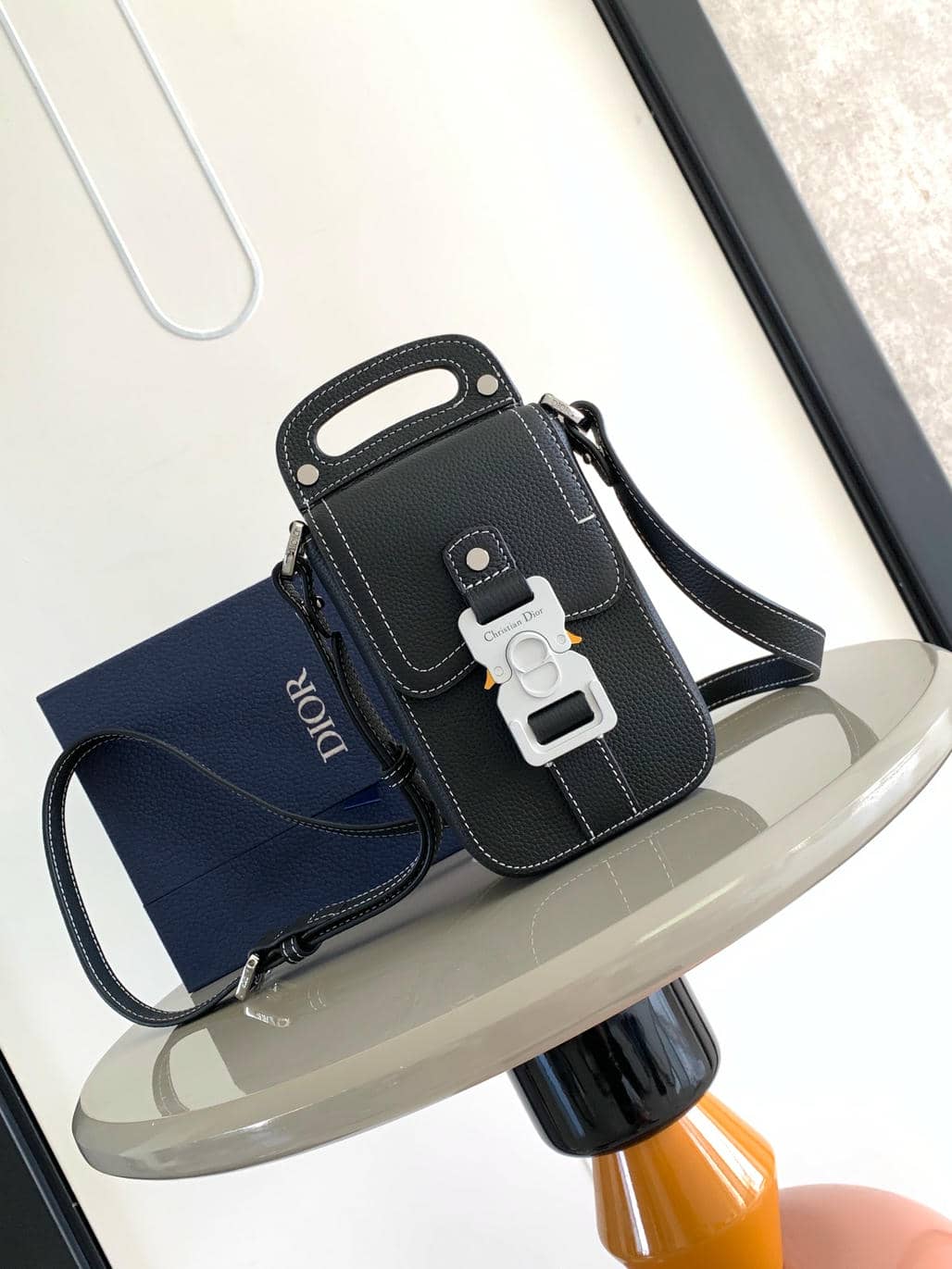 00102 Dior Man Bag